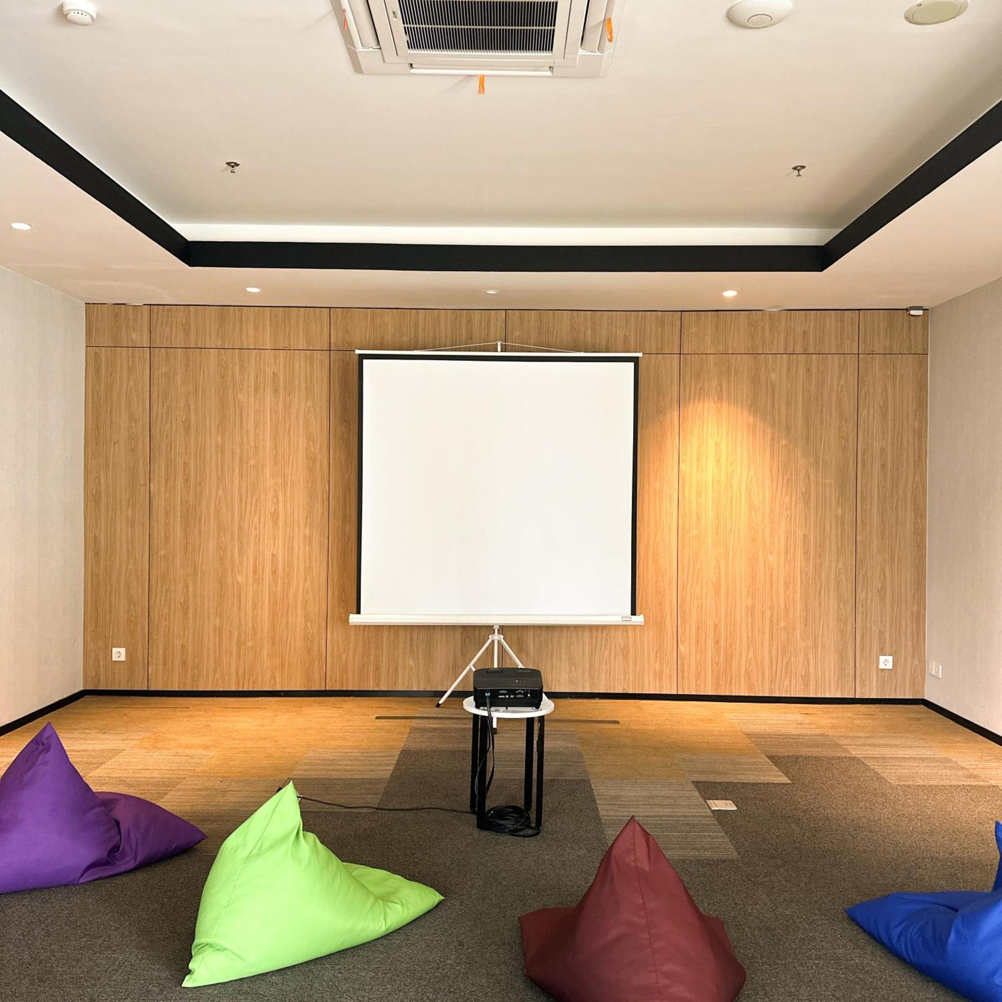Citadines Sudirman Jakarta Exterior photo